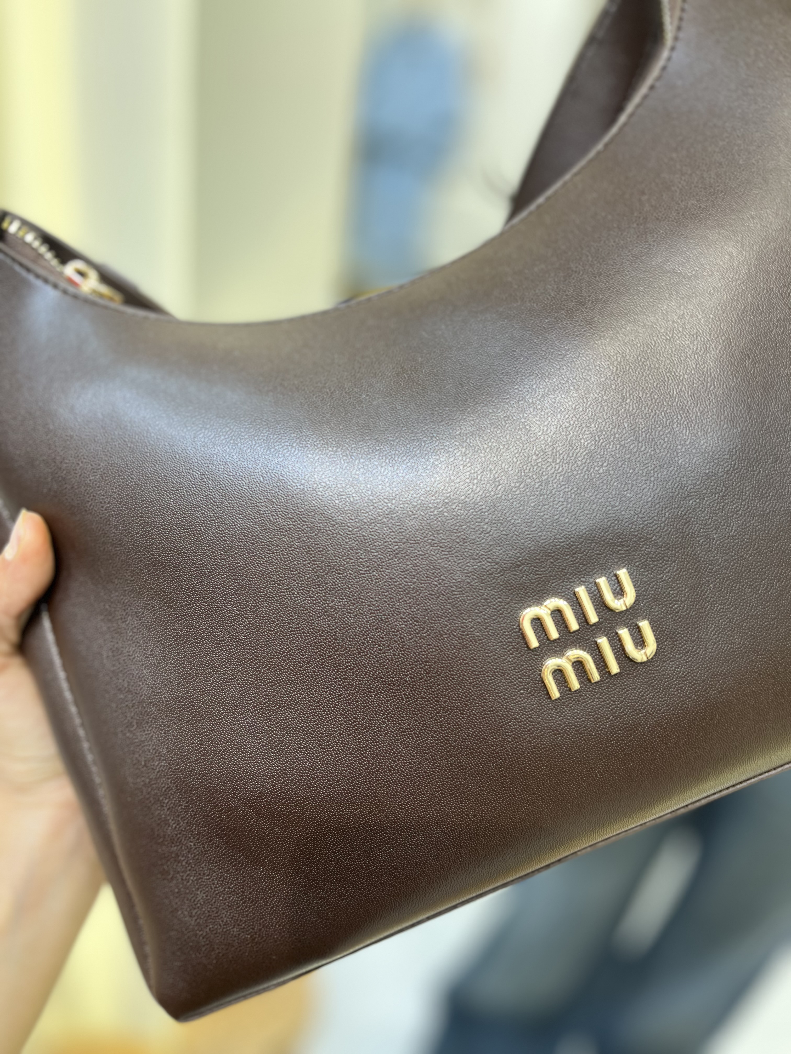 کیف miu miu